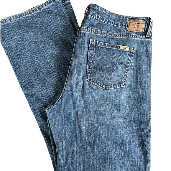 Levi Strauss Signature Low Rise Boot Cut 5 pocket jeans, size 16 long - Picture 4 of 7